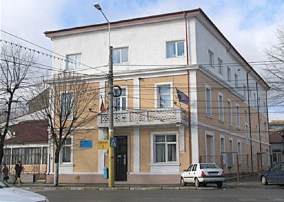 Managerii spitalelor constănţene, în negocieri cu CJAS
